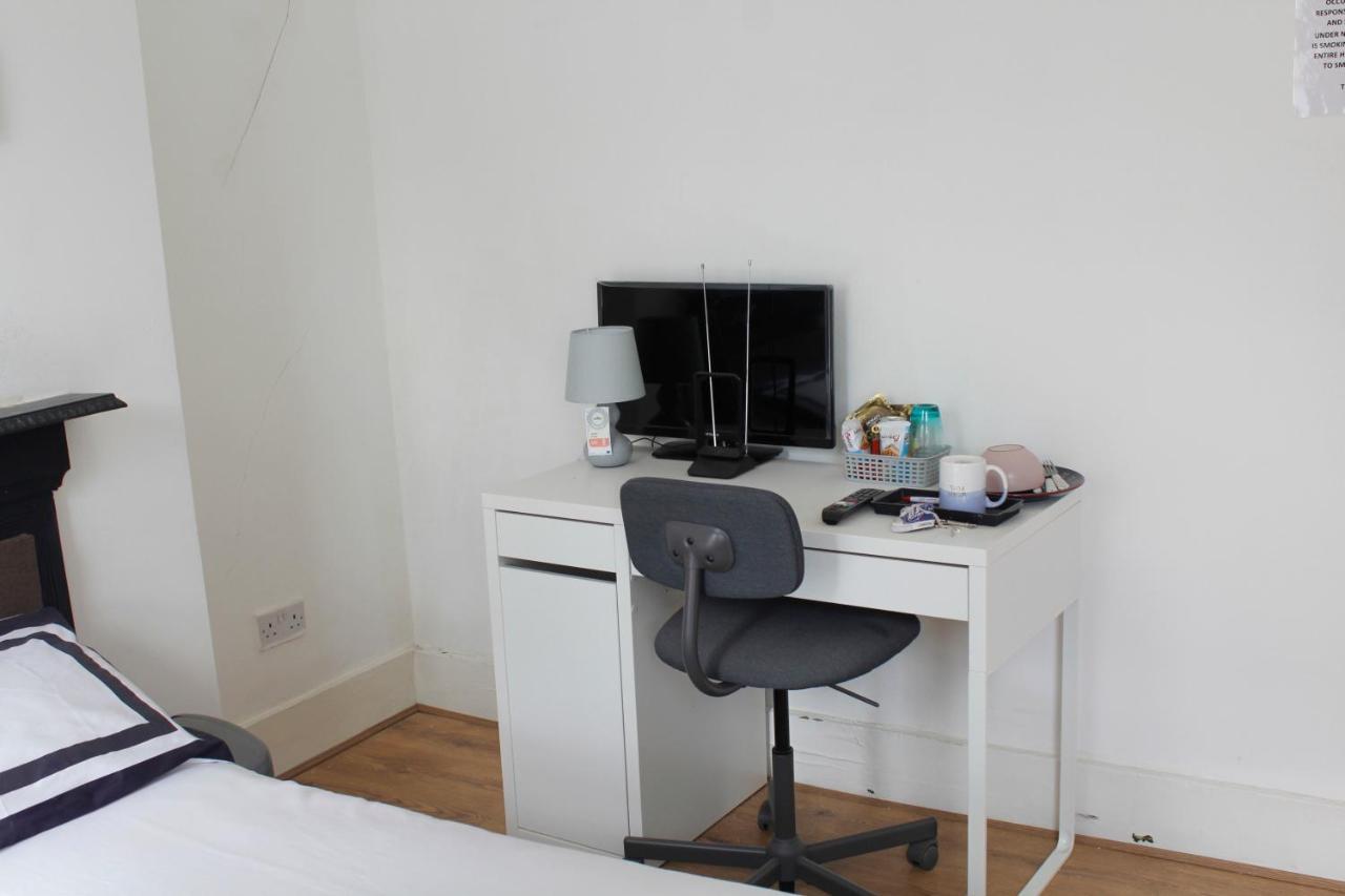 Cozy Rooms Or Apartment In London Townhouse Fast Links To Central Zimmer foto